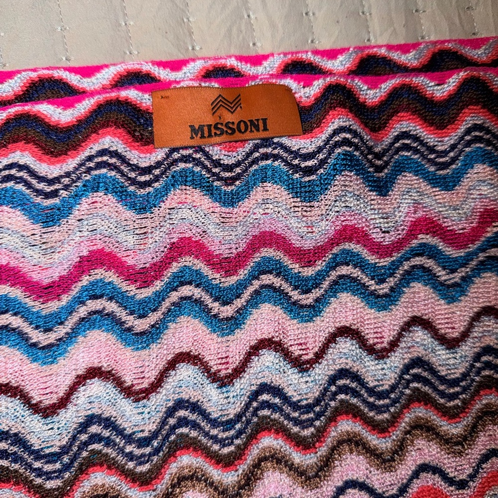 Missoni Vibrant Zigzag multicolor scarf - Picture 3 of 5